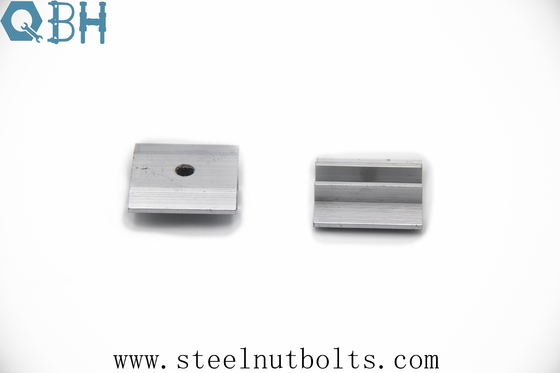Anodizing Aluminum 6005-T5 SS 304 Middle Clamp For Photovoltaic Field